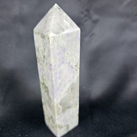 Green & Purple Jade Tower - Picture 2 of 10